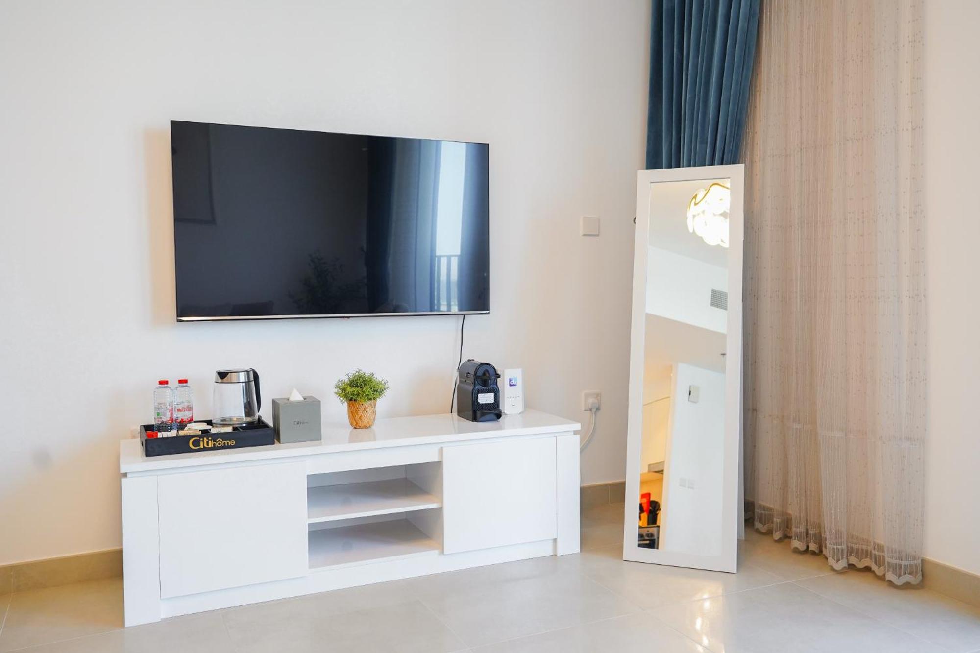 Citihome-1br With Large Living In Creek Horizon شقة *