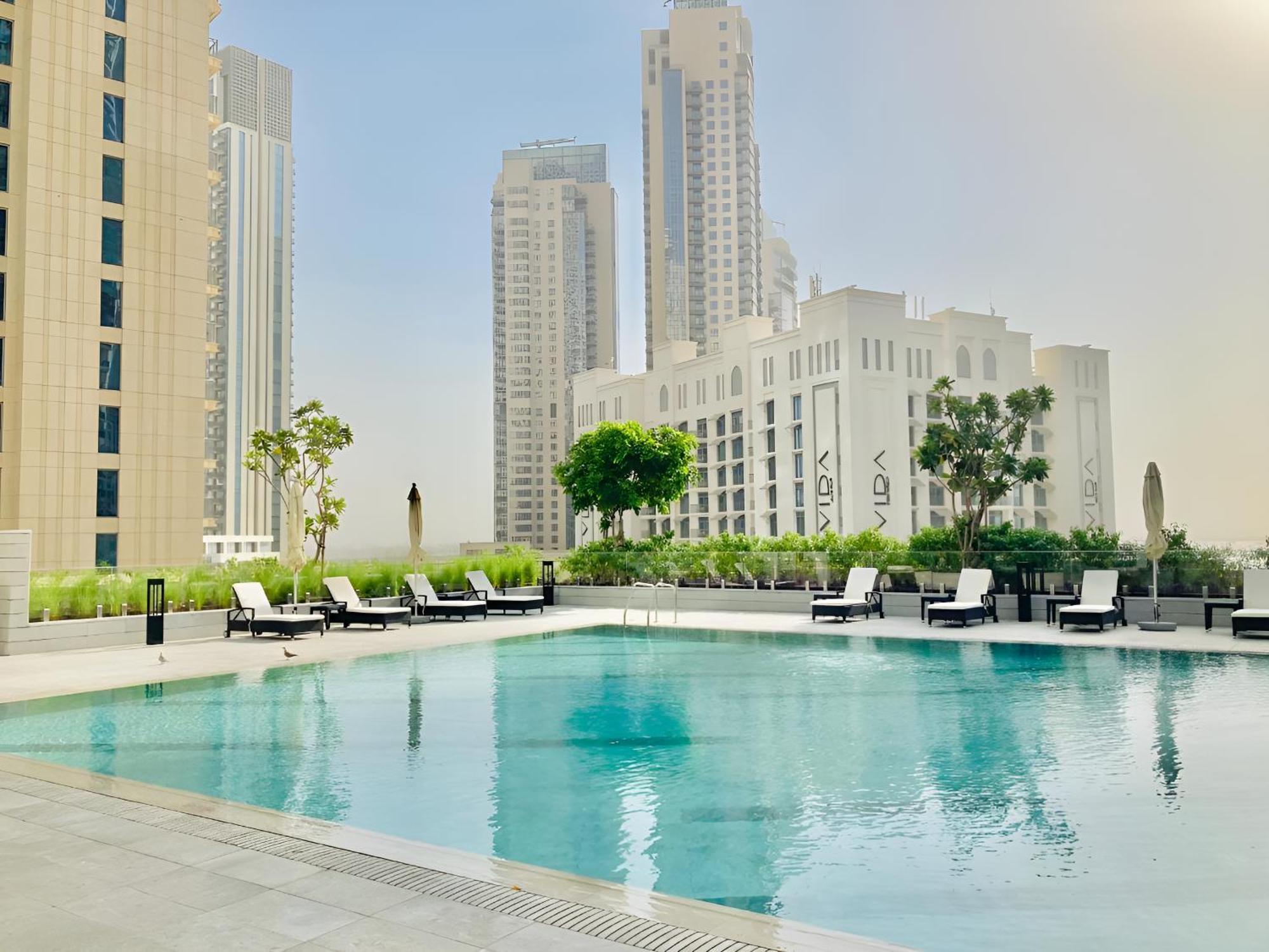 Citihome-1br With Large Living In Creek Horizon Dubai