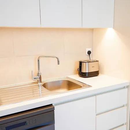 Citihome-1Br With Large Living Room In Creek Horizon Dubai Exterior photo